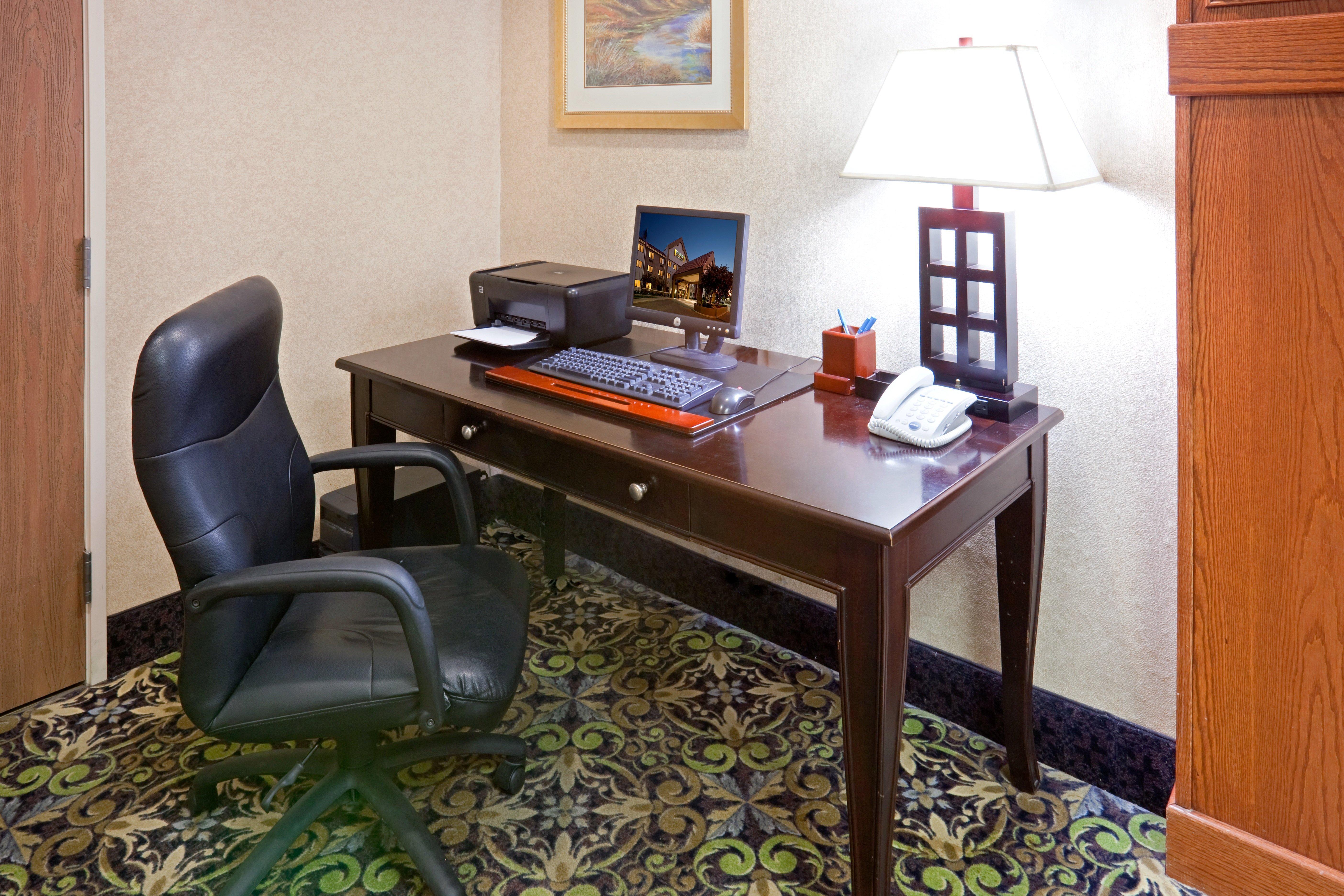 Staybridge Suites Lubbock-University Area By Ihg Exterior photo