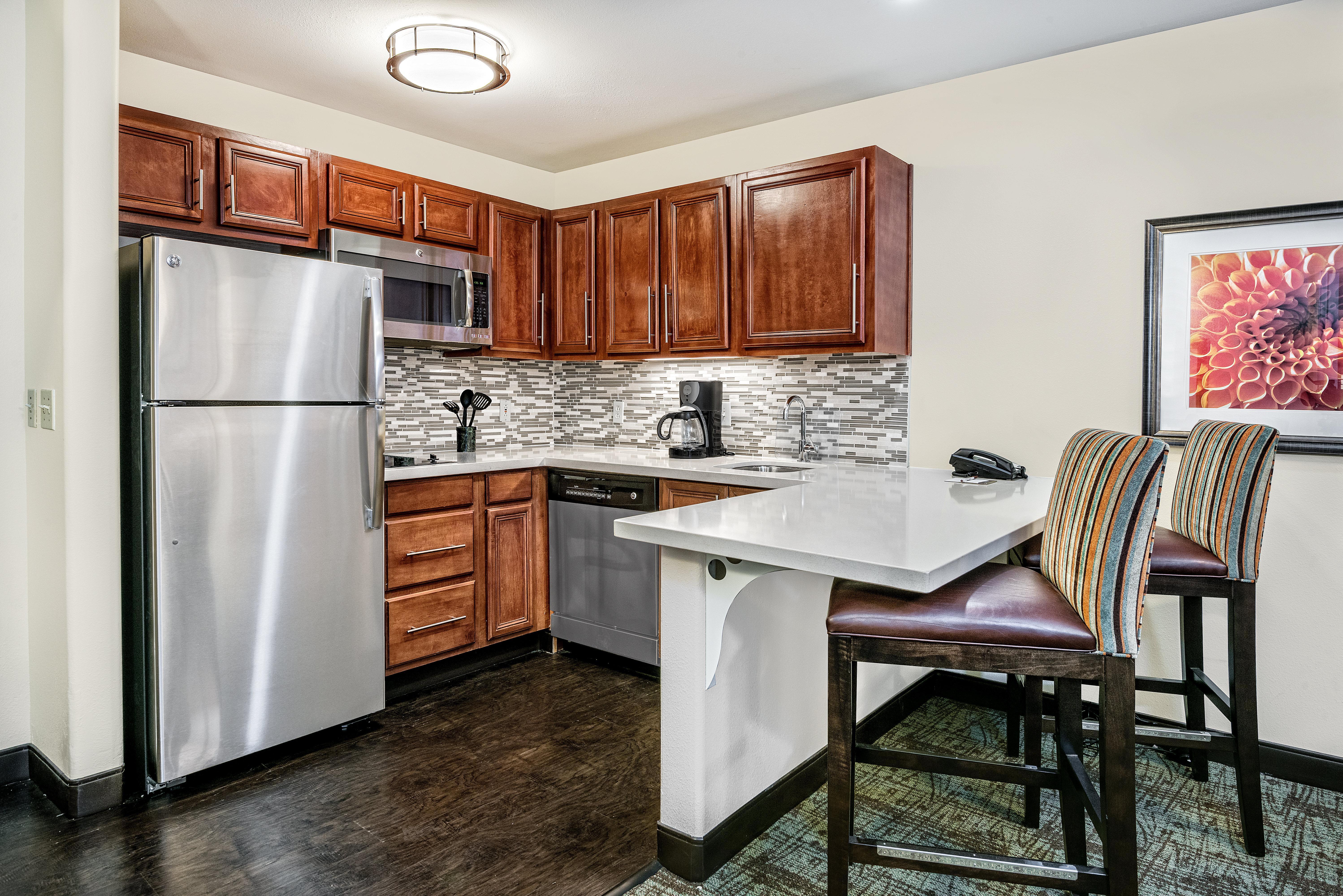 Staybridge Suites Lubbock-University Area By Ihg Exterior photo
