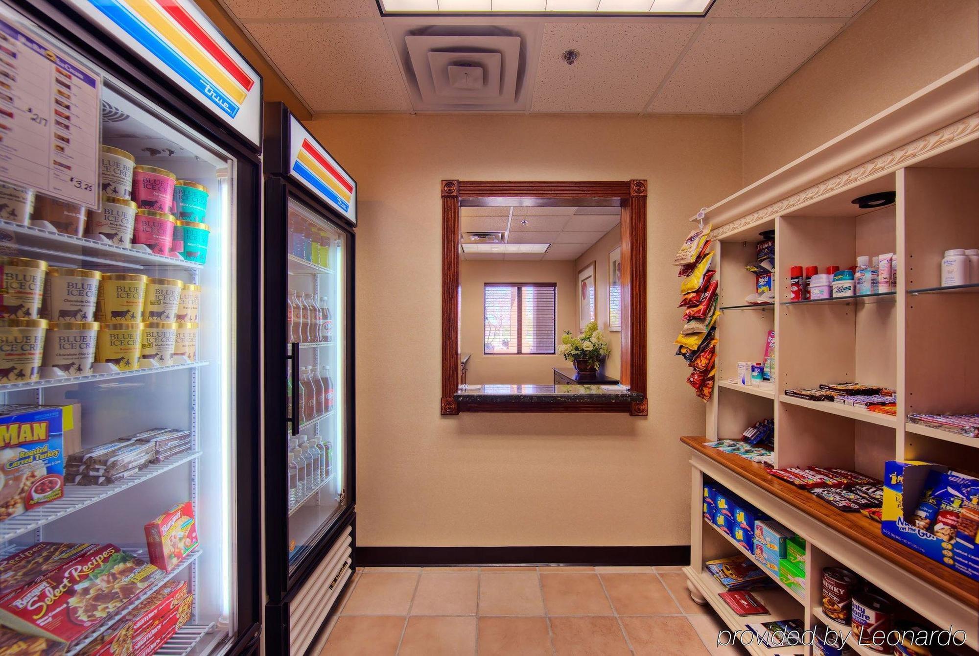 Staybridge Suites Lubbock-University Area By Ihg Exterior photo