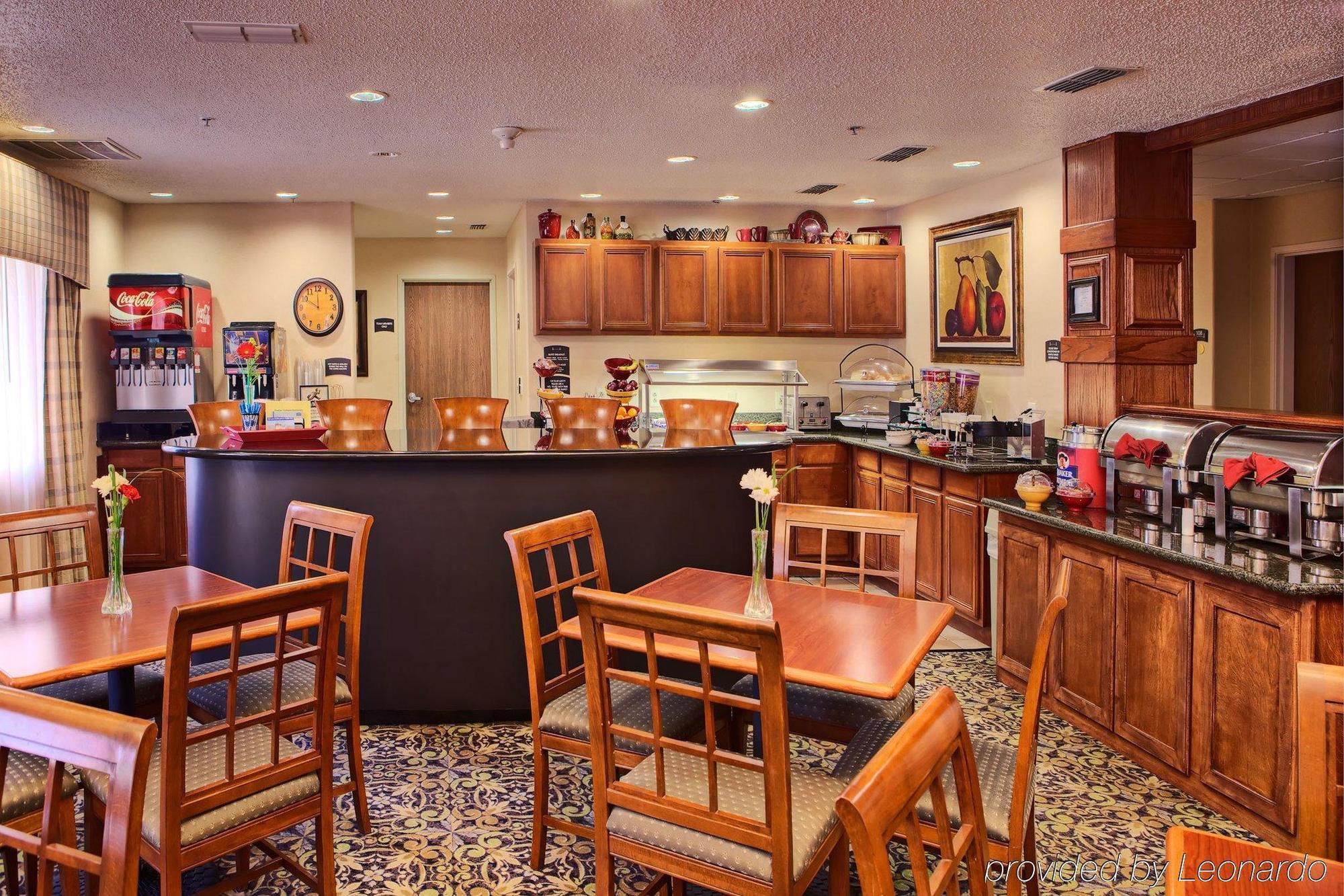Staybridge Suites Lubbock-University Area By Ihg Exterior photo