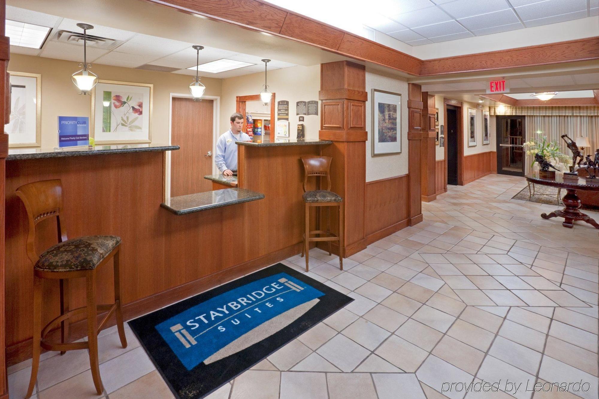 Staybridge Suites Lubbock-University Area By Ihg Exterior photo